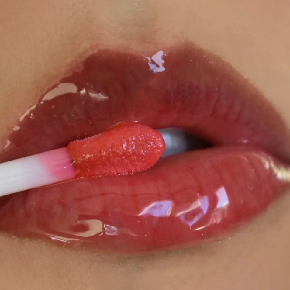 Glow Getter Hydrating Lip Oil (008, Juicy Red)
