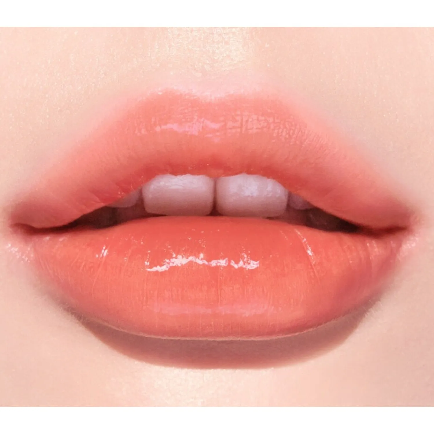 Ink Mood Glowy Tint in #02 Coral Influencer