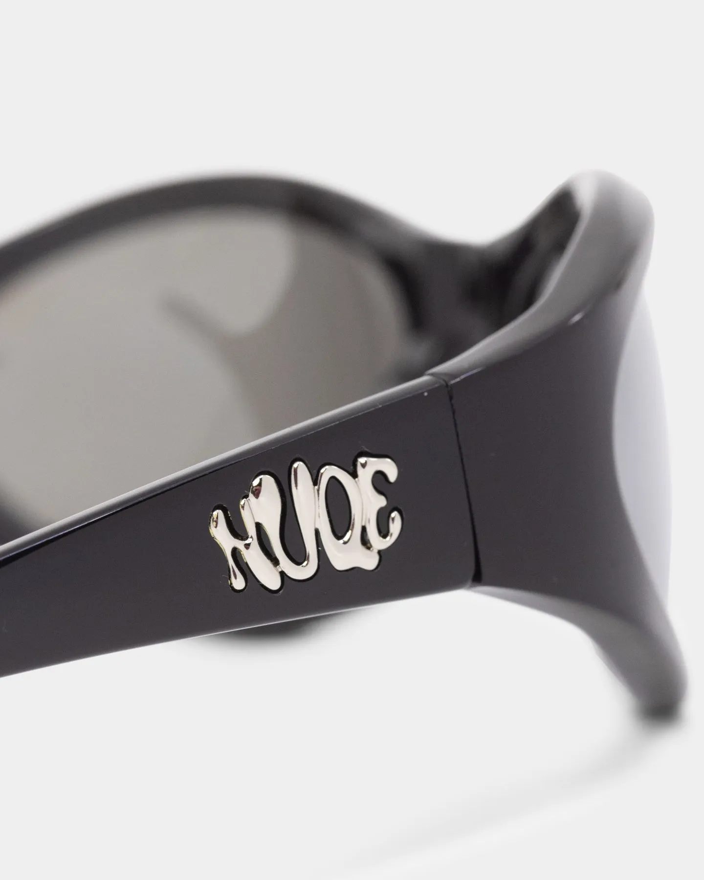 Loiter X Nuqe Raver Sunglasses Black/Silver