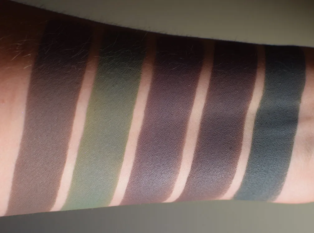 Matte Saga Five: Eyeshadow Sets
