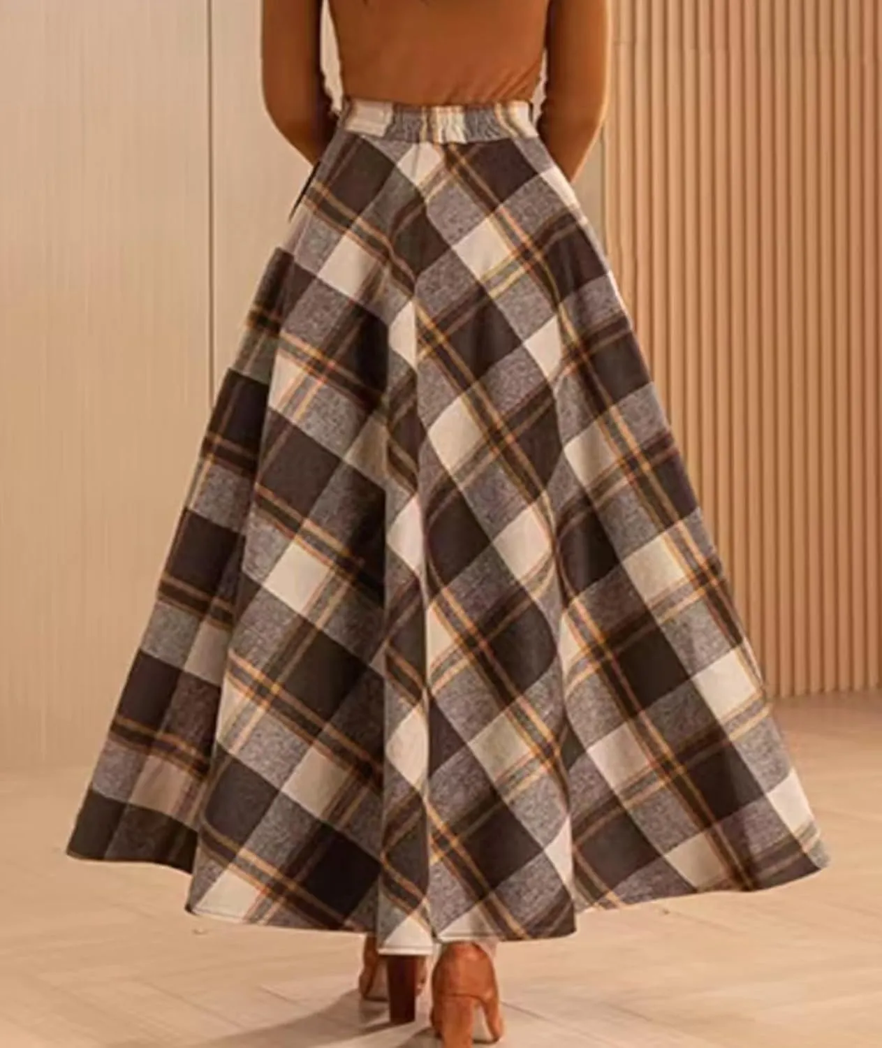 Plaid Wool Skirt for Women High Waist A-line Pleated Warm Tartan Long Skirt with Pockets