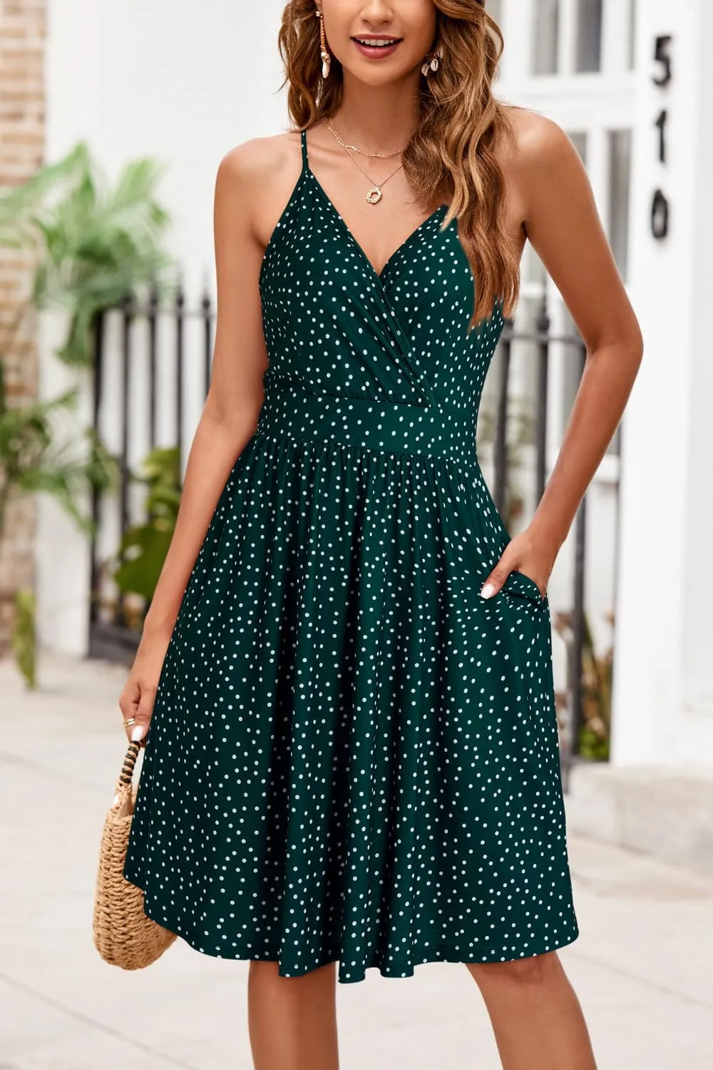 VOTEPRETTY Women's V Neck Floral Spaghetti Strap Sundress Casual Summer Party Swing Dress with Pocket