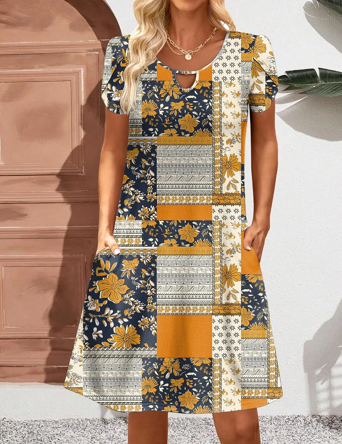 Zeagoo Women's Casual A-Line Dresses with Pockets Summer Floral Tshirt Dress Short Sleeve Mini Dress Flowy Sundresses